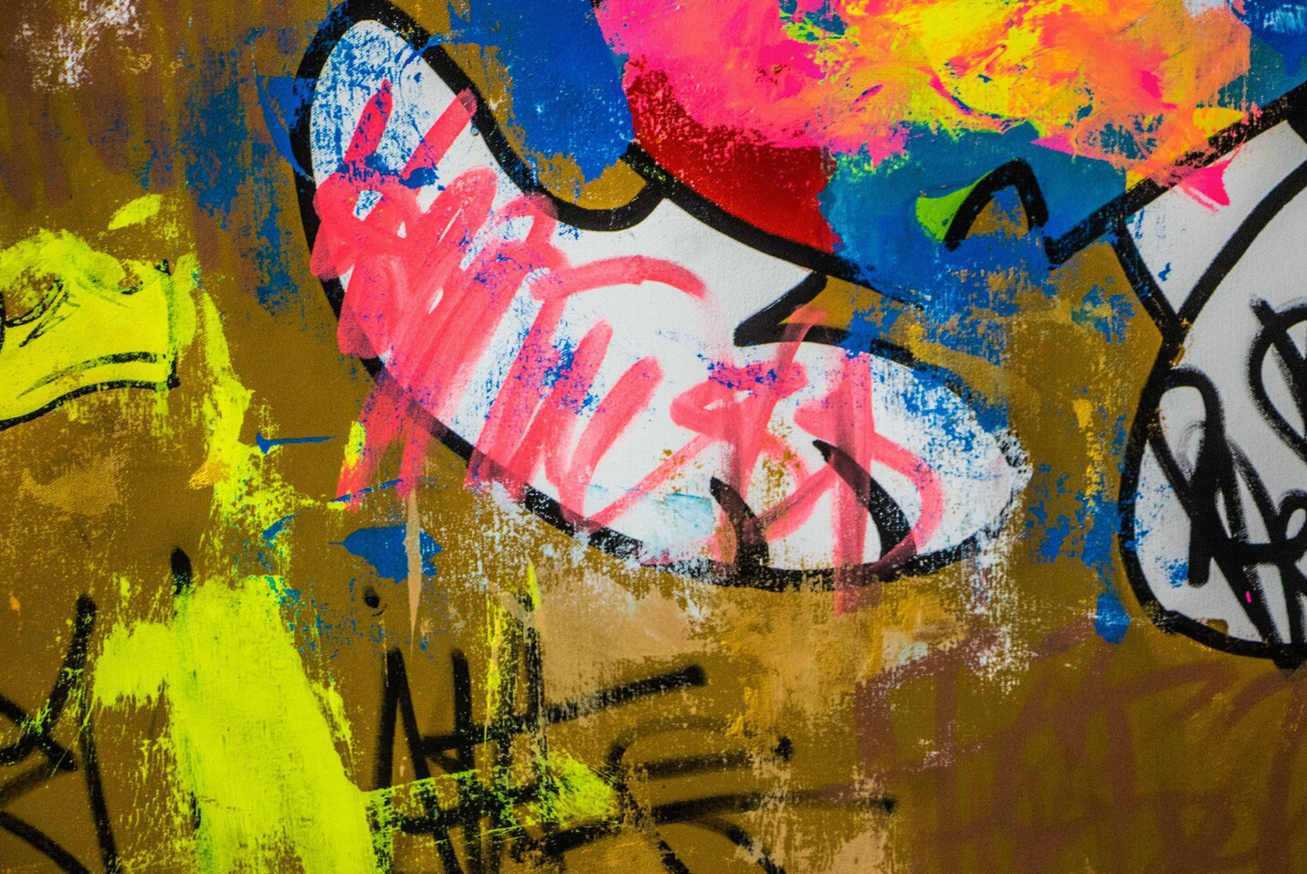 Snoopy and Woodstock in Enjoy Every Day