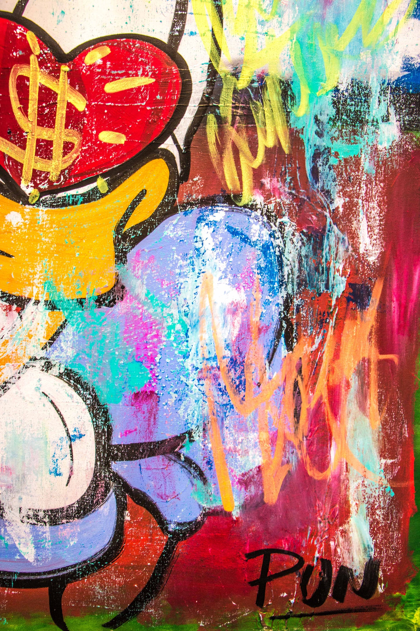 Love at first sigh Daisy Duck